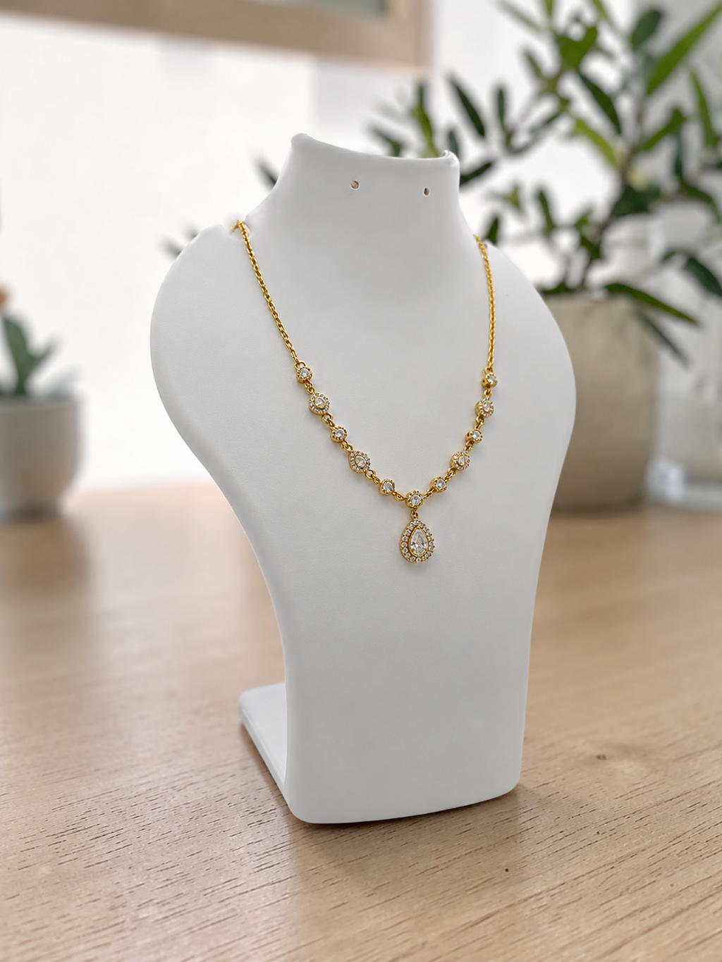 White Acrylic Necklace Display Stand | Jewelry Bust Display Holder | 8 Inch Height | Pendant & Chain Showcase Stand pack of 6